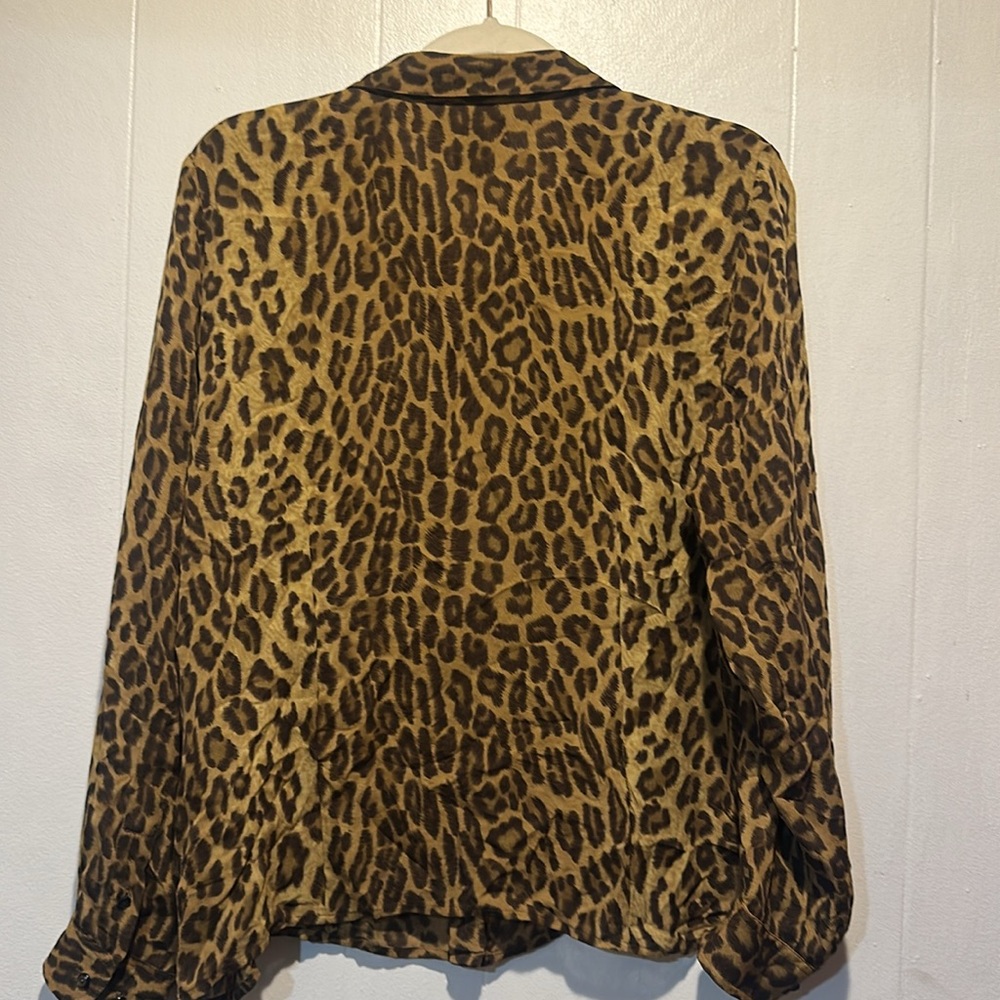 Lauren Ralph Lauren Silk blouse size PL leopard print - Picture 4 of 4